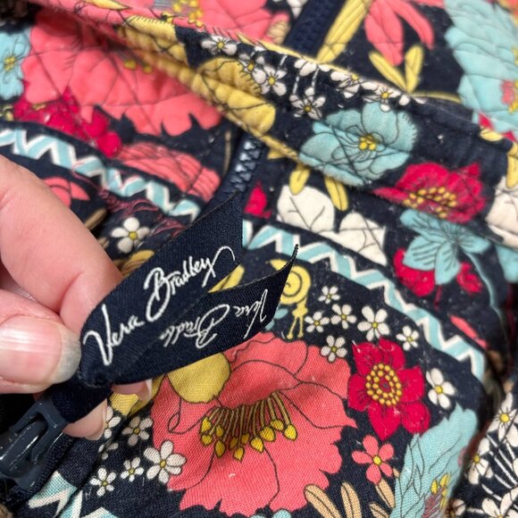 Retired Vera Bradley Weekender Duffle Bag - Picture 7 of 8